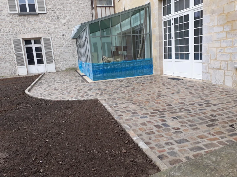 Terrasse en pavés anciens